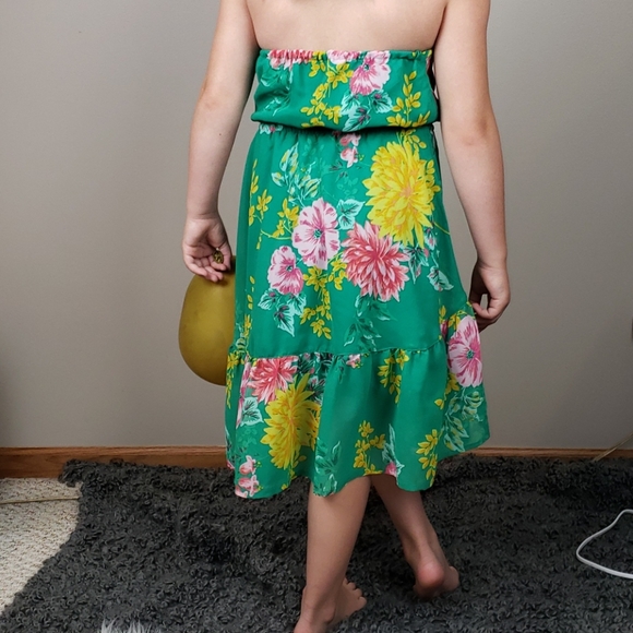 {Children's Place} Floral Halter Dress - Picture 3 of 8